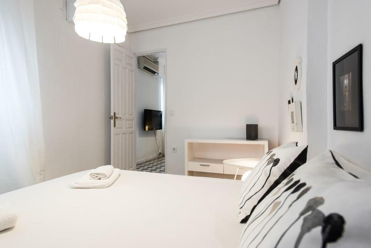 Alhondiga Suite Apartment With Terrace Sevilla Exterior foto